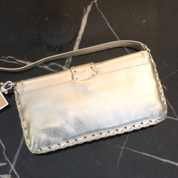 NWT Michael Kors silver wristlet - Picture 3 of 10